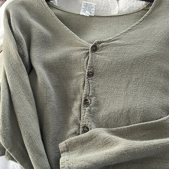 CP Shades green button front comfy tunic - Picture 7 of 7